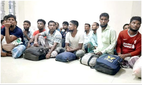বান্দরবানের একটি আবাসিক হোটেল থেকে ২০ মিয়ানমার নাগরিক আটক